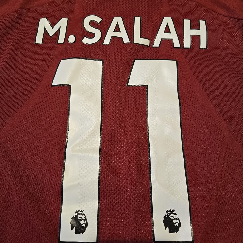 2019 Liverpool FC Soccer Jersey - Mohamed Salah - Picture 7 of 7